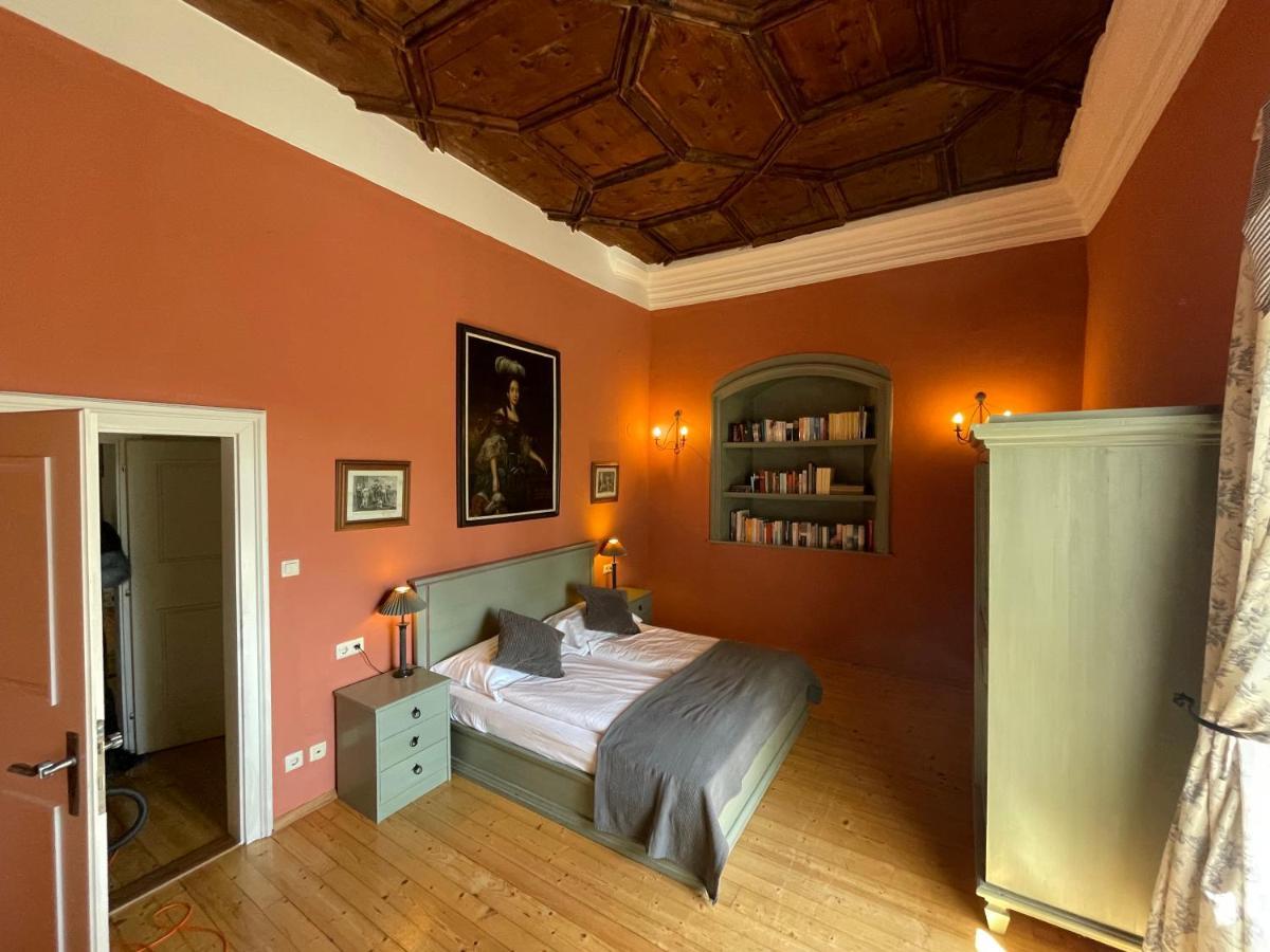 Schloss Moosburg Gaestehaus Eksteriør billede