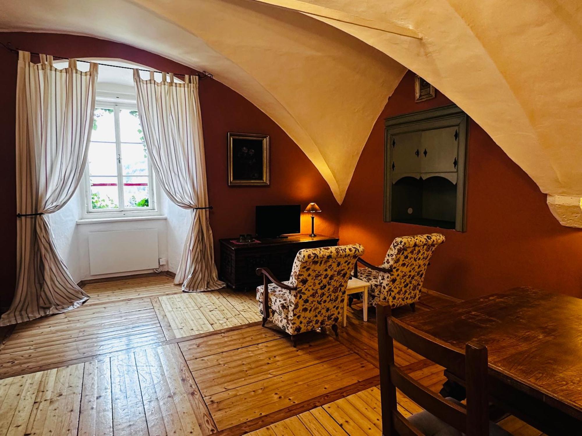 Schloss Moosburg Gaestehaus Eksteriør billede